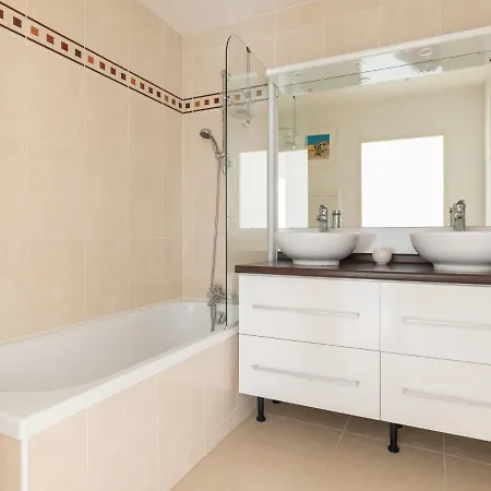 Regatta By Interhome Apartament