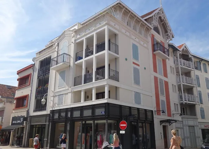 Regatta By Interhome